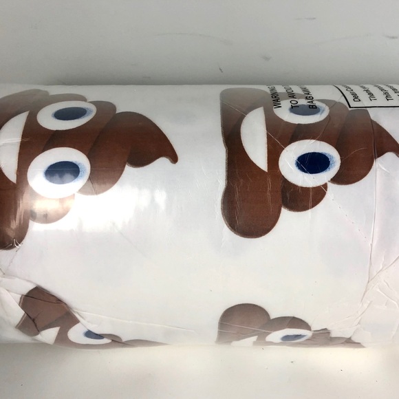Hotel 5th Ave Bedding Poop Emoji 4 Pc Sheet Comforter Set Full Nwt Poshmark